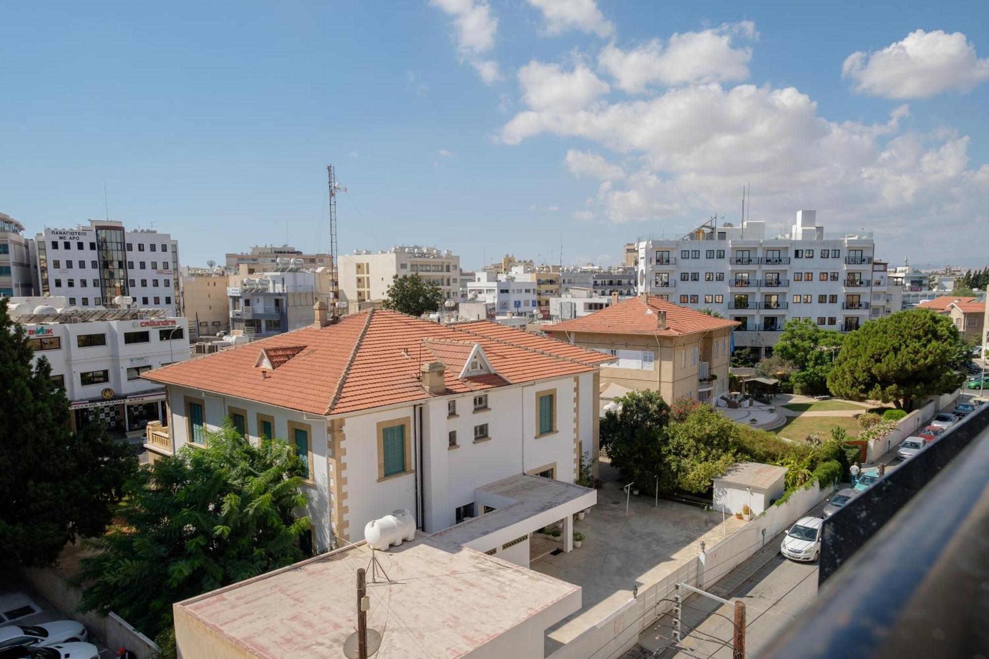 Cityden Larnaca Exterior foto